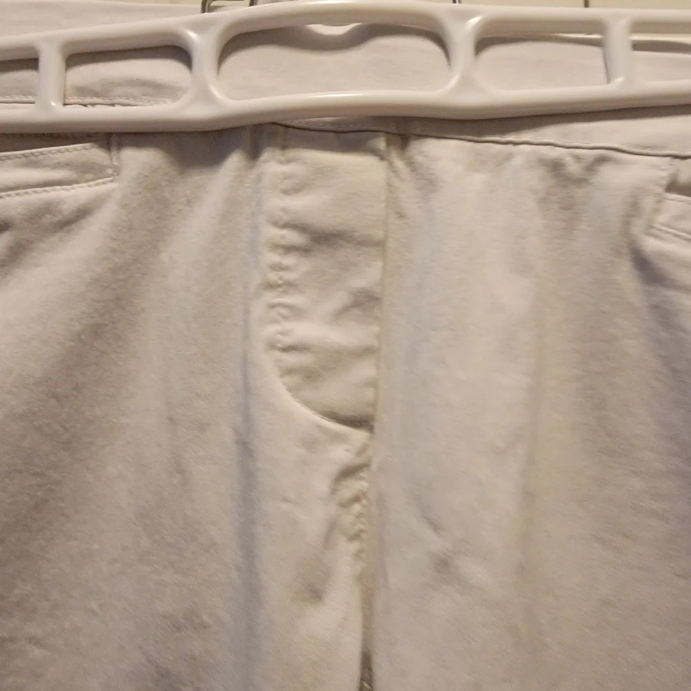 89th & Madison White Carpi Pull-Up‎ Size S